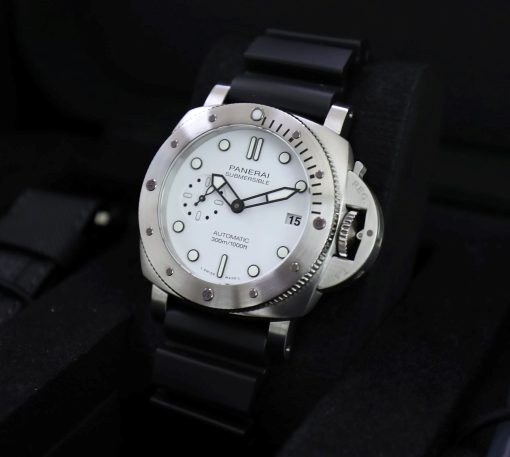 PANERAI Submersible Bianco Automatic White Dial Men’s Watch Item No. PAM01223