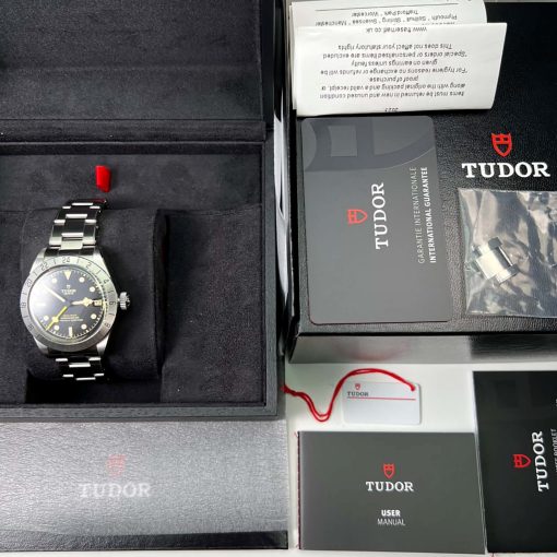 TUDOR Black Bay Pro Automatic Black Dial Men’s Watch Item No. M79470-0001