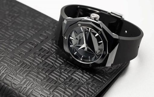 HUBLOT  Classic Fusion Automatic Black Dial Men’s Watch Item No. 550.CS.1800.RX.ORL21