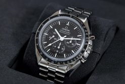 OMEGA Speedmaster Chronograph Hand Wind Black Dial Men’s Watch Item No. 310.30.42.50.01.002