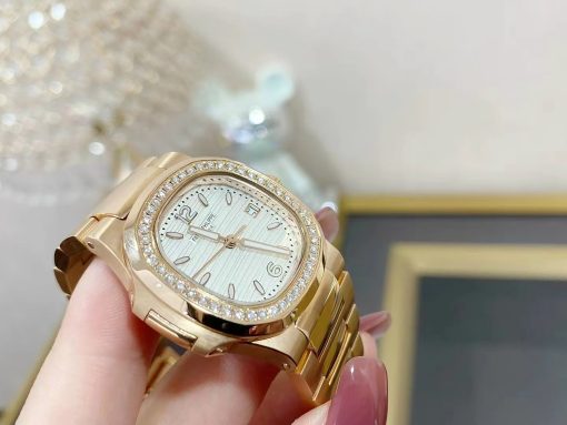 PATEK PHILIPPE 18kt Rose Gold Diamond Ladies Watch 7010-1R-011 Item No. 70101R-011