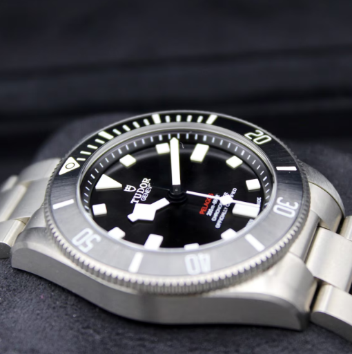 Tudor Pelagos 39 Red Watch M25407N-0001