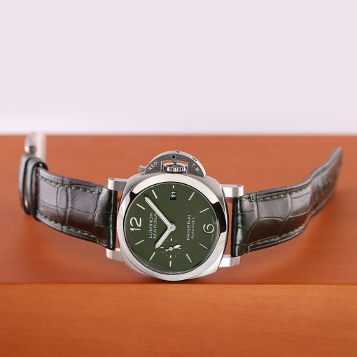 Panerai Luminor Quaranta Verde Militare 40mm pam01304