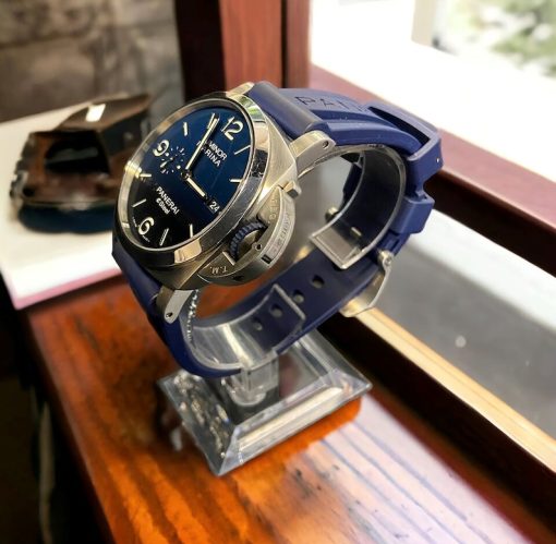 Panerai Luminor Marina 44mm Blue Dial 1950 PAM1313 Automatic ( Rubber strap)