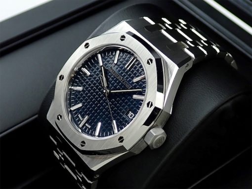 Audemars Piguet Royal Oak Selfwinding “50th Anniversary” 15550ST.OO.1356ST.02