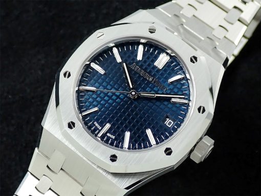 Audemars Piguet Royal Oak Selfwinding “50th Anniversary” 15550ST.OO.1356ST.02