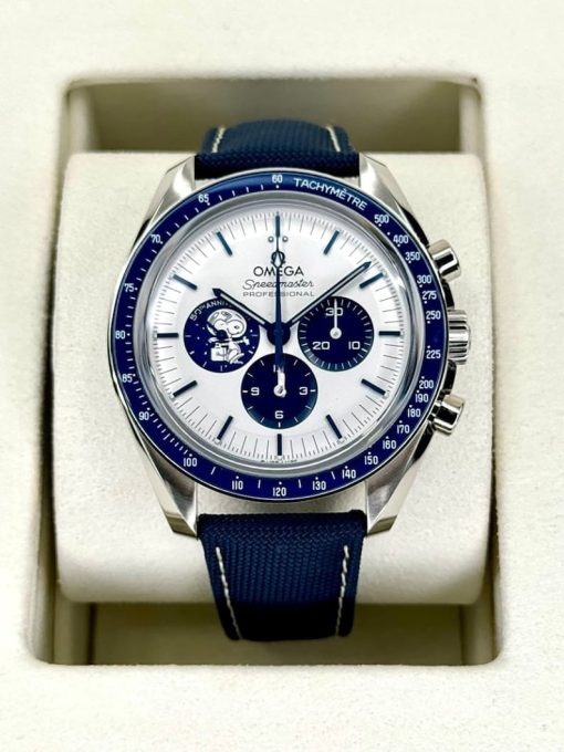 Omega Speedmaster Silver Snoopy NEW 2024 50th Anniversary 310.32.42.50.02