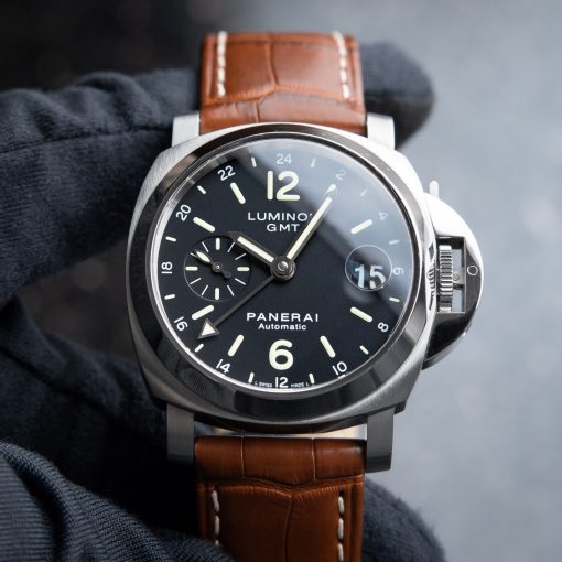 Panerai Luminor GMT Acciaio Automatic 300M Leather Black Steel 40 Pam244