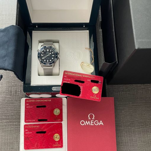 Omega Seamaster Diver 300 M 2023 UNWORN James Bond 60th Anniversary Steel