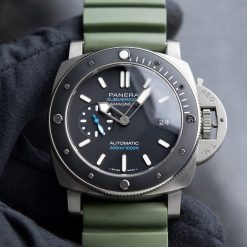 Panerai Luminor Submersible Black Ceramic Bezel Titanium Diver Pam1389 47m