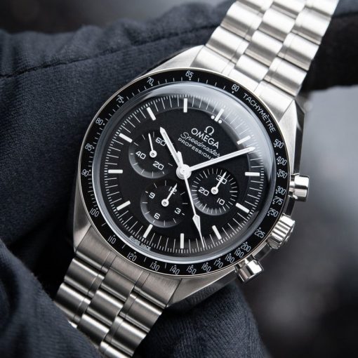 Omega Speedmaster UNWORN 2024 Professional Moonwatch Chrongraph Hesalite