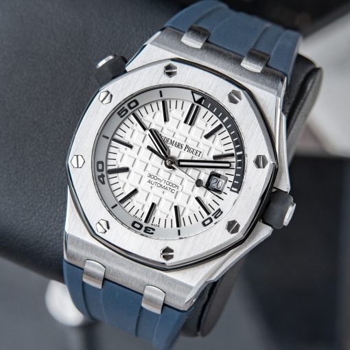 Audemars Piguet Royal Oak Offshore Diver 15710st Silver – Mint – Black – Blue