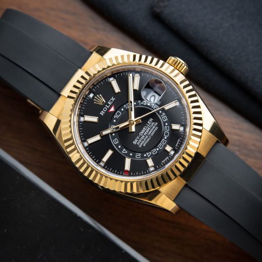 Rolex Sky-Dweller Yellow Gold Rubber Oysterflex Black Dial Date 2021 Set