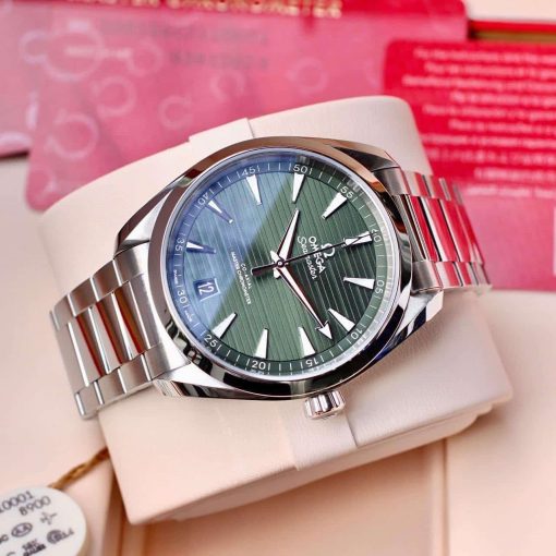 Omega Seamaster Aqua Terra Co-Axial Master Chronometer 220.10.41.21.10.001