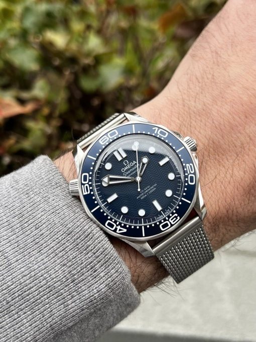 Omega Seamaster Diver 300M James Bond 60th Anniversary 42mm