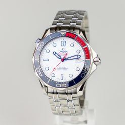 Omega Seamaster James Bond 007 Commanders Watch CollectorSet 212.32.41.20.04.001