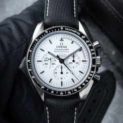 Omega Speedmaster Professional Moonwatch RARE Apollo 13 45th Silver Snoopy Awards Limited Edition White Dial Chronograph Watch