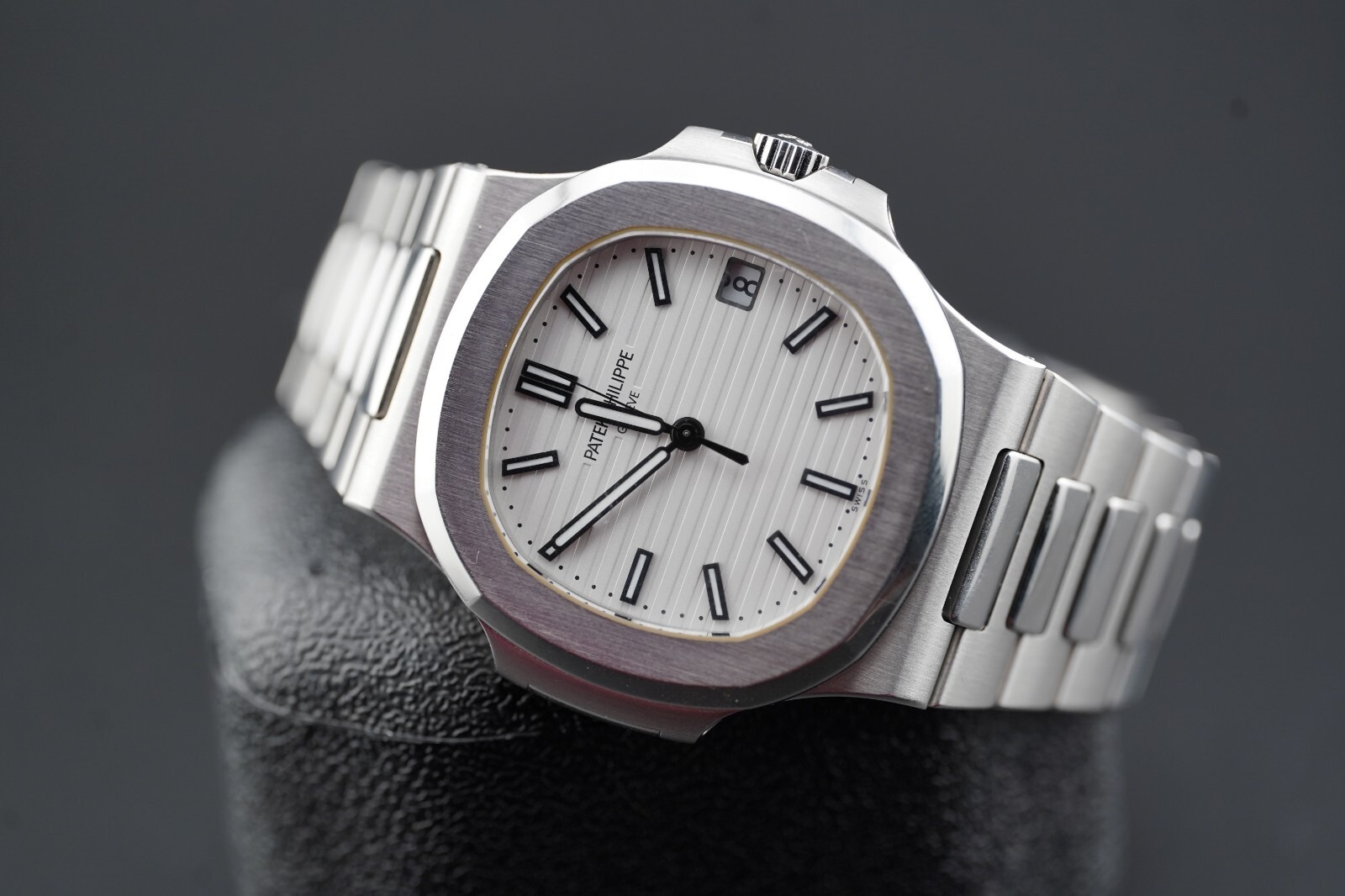 Patek Philippe Nautilus 5711/1a white Dial fullset Patek Philippe Nautilus 5711/1a white Dial fullset