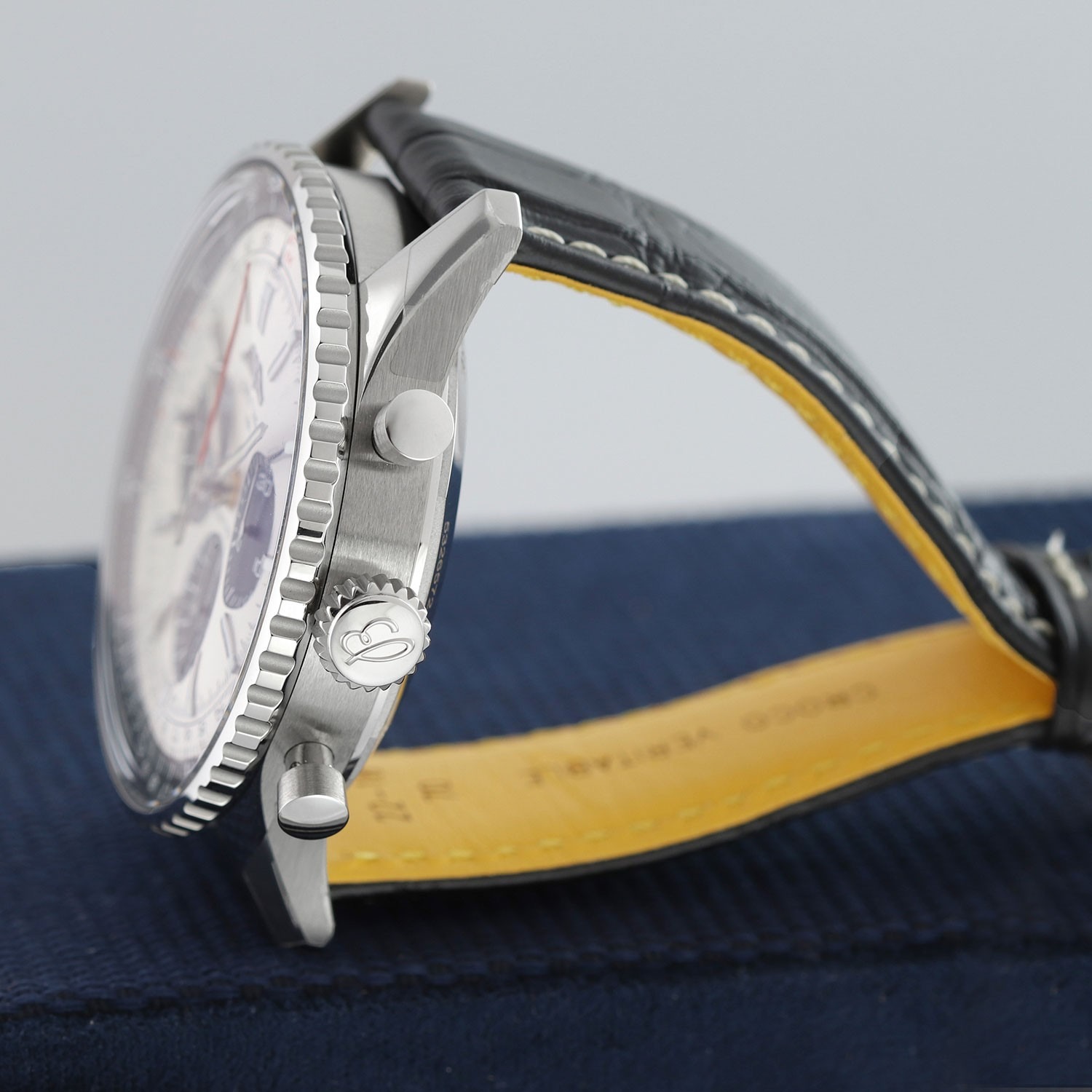 Breitling Navitimer B01 Chronograph 43mm AB0138241G1P1 Breitling Navitimer B01 Chronograph 43mm AB0138241G1P1