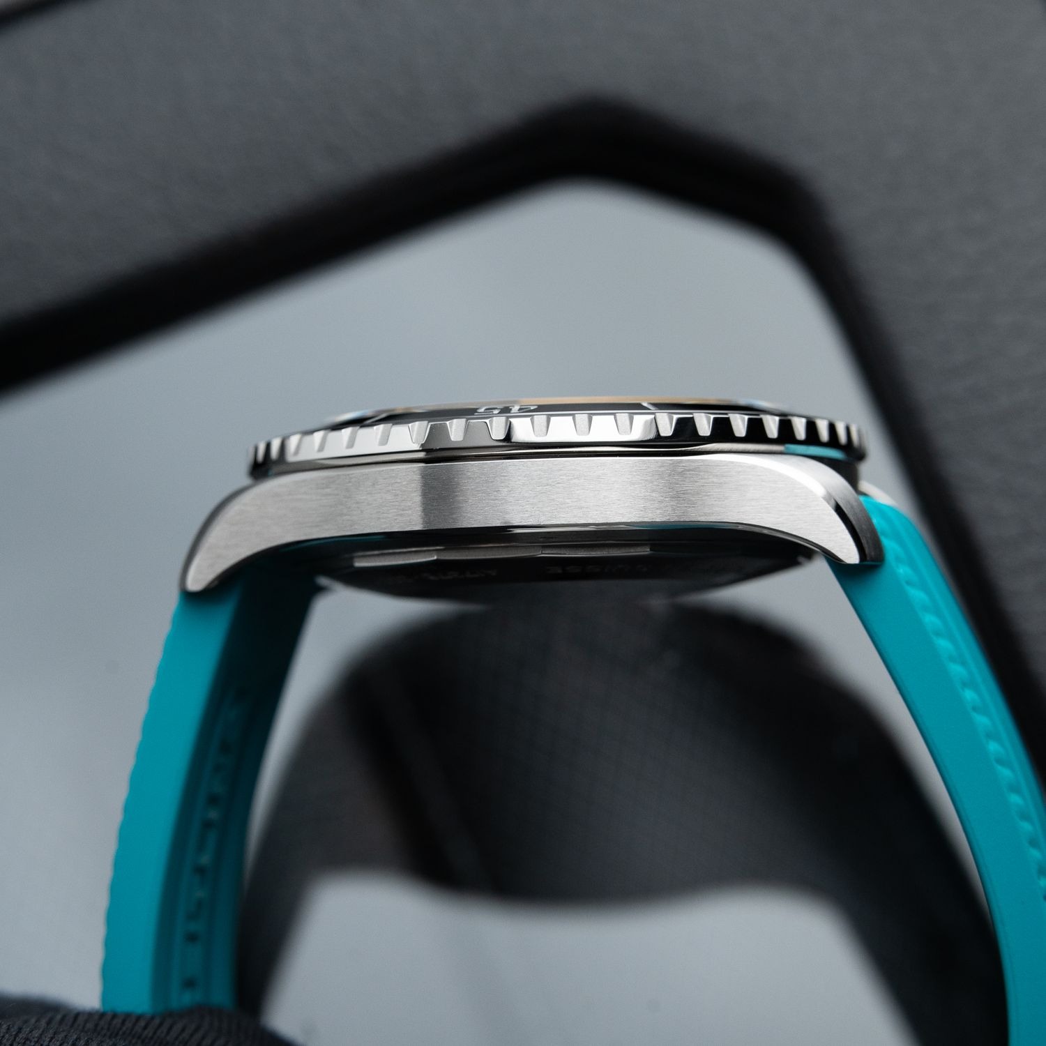 Breitling Superocean Automatic 42 300M Rainbow Black Dial Steel Turquoise Breitling Superocean Automatic 42 300M Rainbow Black Dial Steel Turquoise