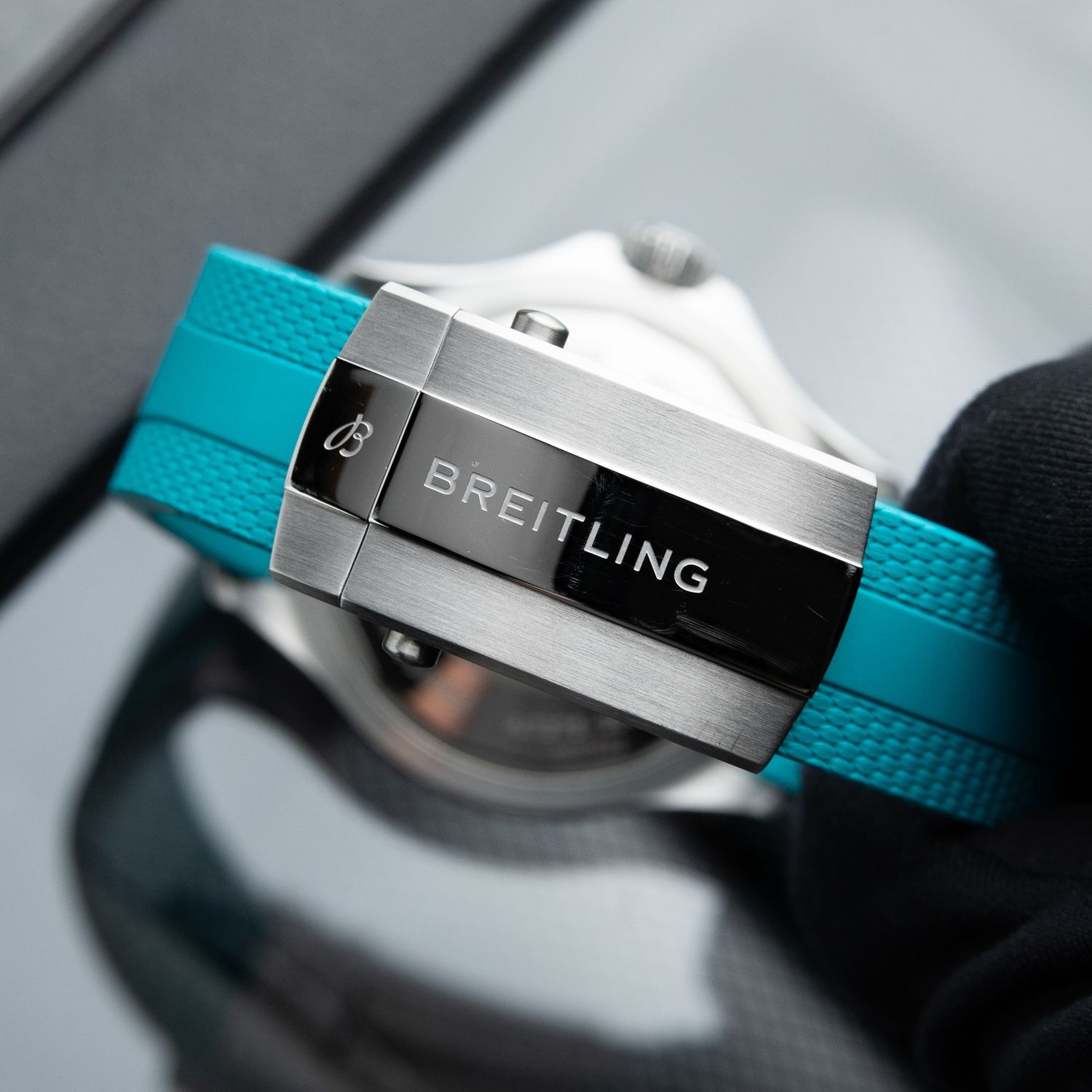 Breitling Superocean Automatic 42 300M Rainbow Black Dial Steel Turquoise Breitling Superocean Automatic 42 300M Rainbow Black Dial Steel Turquoise